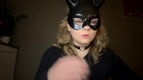 Snapshot of alinahotgirl chatting on March 2026 10:04:02 AM Alina online show from March 2026 10:04:02 AM