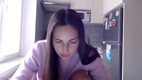 Snapshot of alinajames1 chatting on December 2024 10:53:02 AM alinajames1 online show from December 2024 10:53:02 AM