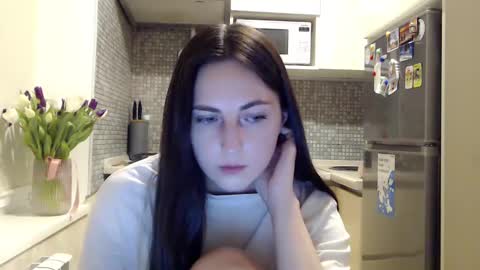 Snapshot of alinajames1 chatting on March 2025 05:39:01 PM alinajames1 online show from March 2025 05:39:01 PM