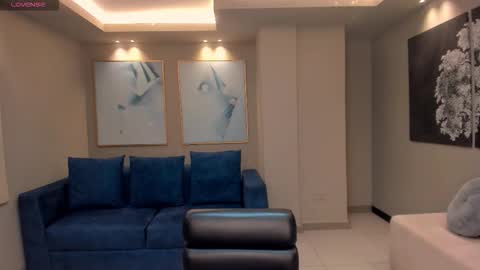 Snapshot of alinakravitz_ chatting on February 2026 06:06:02 PM alinakravitz_ online show from February 2026 06:06:02 PM