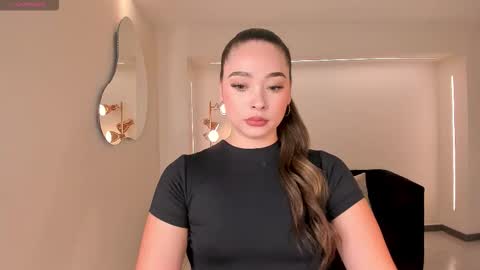 Snapshot of alinakravitz_ chatting on March 2026 12:23:01 PM alinakravitz_ online show from March 2026 12:23:01 PM