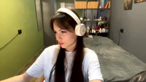 Alice online show from October 2025 10:05:01 AM