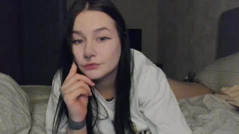 Aline Greeeen online show from March 2026 02:44:01 PM