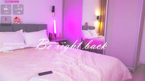 Alisa but you can call me Molli  online show from March 2025 03:41:01 PM