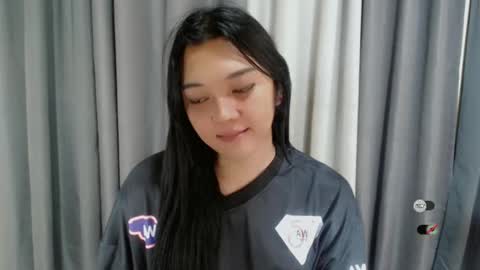 Snapshot of alisa_kiss_ chatting on February 2025 04:21:01 PM Shanti xhey online show from February 2025 04:21:01 PM