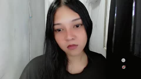 Snapshot of alisa_kiss_ chatting on November 2025 06:25:02 AM Shanti xhey online show from November 2025 06:25:02 AM