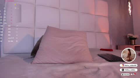     online show from January 2025 03:06:01 PM