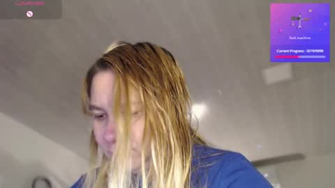 Snapshot of alisa_u chatting on July 2026 09:54:02 PM alisa_u online show from July 2026 09:54:02 PM