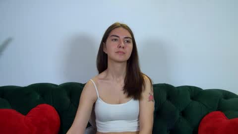 Snapshot of alisaalarie chatting on May 2026 07:14:01 AM Alisa online show from May 2026 07:14:01 AM