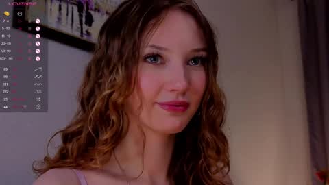 Alisa online show from June 2026 07:39:01 PM