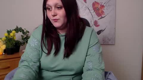 Alisa online show from April 2026 12:30:01 PM