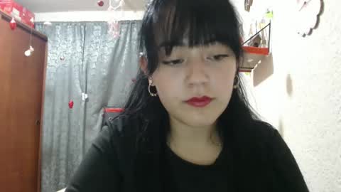 alisha_9997 online show from January 2025 04:05:01 PM