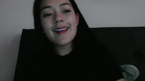 alisha_9997 online show from September 2025 10:24:02 PM