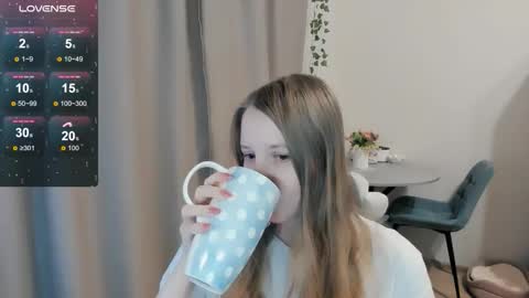 Alya online show from November 2025 06:56:02 PM