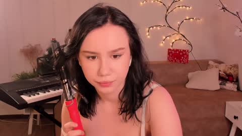 Alisia online show from January 2025 05:41:02 AM