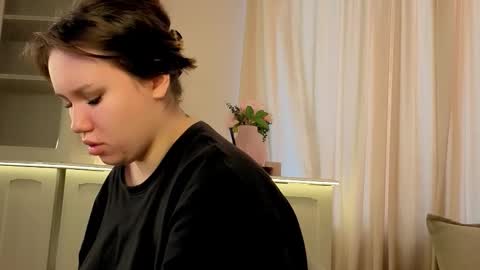 Alisia online show from February 2026 07:56:02 AM