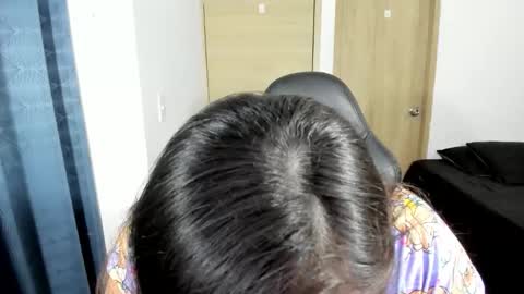 alisia online show from October 2025 10:03:02 PM