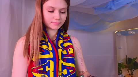 Alisia online show from December 2024 10:28:02 AM