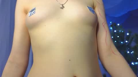 Alisia online show from December 2024 01:13:02 PM