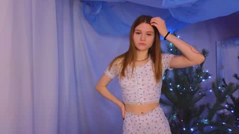 Alisia online show from January 2025 12:38:02 PM