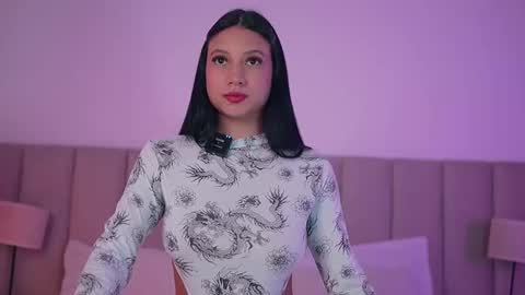 Snapshot of alison_miller9 chatting on September 2025 03:10:01 AM Alison online show from September 2025 03:10:01 AM