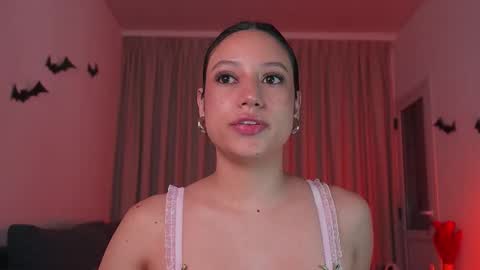 Snapshot of alison_miller9 chatting on October 2025 10:41:01 AM Alison online show from October 2025 10:41:01 AM