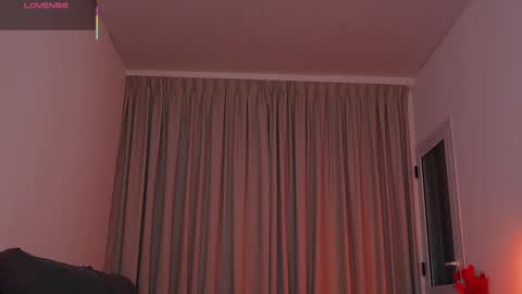 Snapshot of alison_miller9 chatting on November 2025 10:25:01 AM Alison online show from November 2025 10:25:01 AM