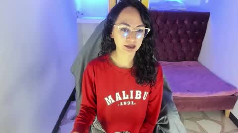 ALISON MOON online show from October 2025 12:30:01 PM