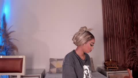 Alison Moon  online show from January 2025 10:17:01 AM