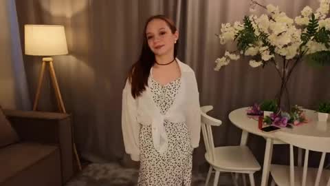 Kira online show from May 2026 02:02:02 PM