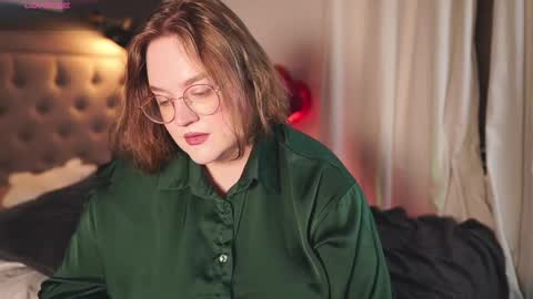 Alissa online show from February 2025 05:04:02 PM