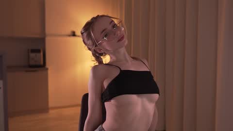 Alissa online show from January 2026 10:11:02 PM