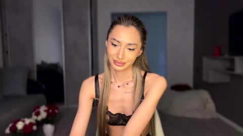 Snapshot of alissadreams chatting on June 2026 04:13:02 PM Alissa online show from June 2026 04:13:02 PM