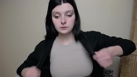 Alissa online show from January 2025 10:39:02 AM