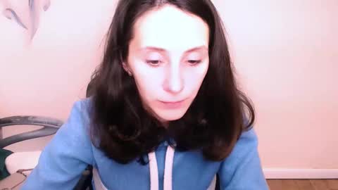 Alissa online show from November 2025 10:52:02 AM