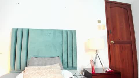 AlissaNix online show from January 2025 05:20:02 AM