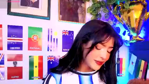 Snapshot of alisse_xx chatting on June 2026 03:48:01 AM alisse_xx online show from June 2026 03:48:01 AM