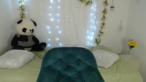 Alisson online show from March 2026 11:06:01 AM