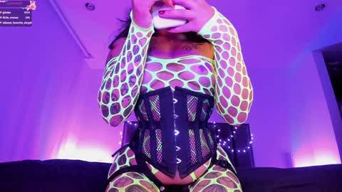    online show from January 2025 02:42:02 AM