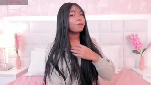 alisson_thompson_ online show from March 2025 07:28:01 PM