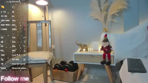 Alisson online show from December 2024 11:30:01 PM