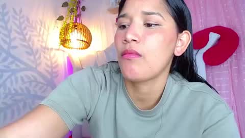 Snapshot of alisson_wiley chatting on June 2026 05:56:02 AM alisson online show from June 2026 05:56:02 AM
