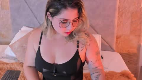 Alisson Joness online show from January 2026 04:28:01 AM