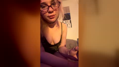 alisyngetslost online show from February 2026 11:31:01 AM