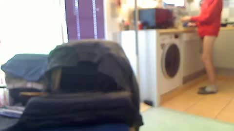 Sandwich online show from November 2025 09:01:02 AM