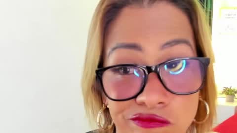 Alix online show from March 2025 09:07:02 AM