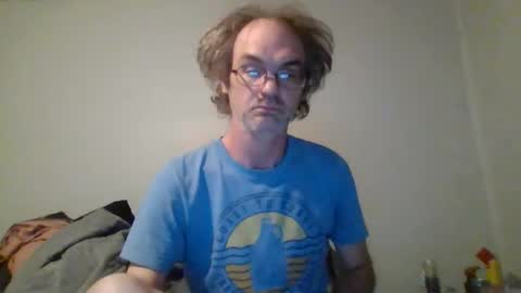 Snapshot of aljj81 chatting on March 2026 02:04:01 AM J online show from March 2026 02:04:01 AM