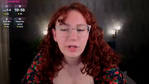 Snapshot of alla_dream chatting on July 2026 07:31:01 PM Alla online show from July 2026 07:31:01 PM