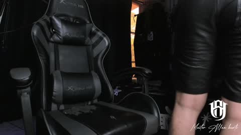   online show from January 2025 04:48:01 PM