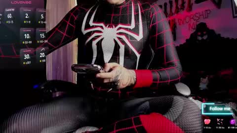   online show from October 2025 05:25:01 PM